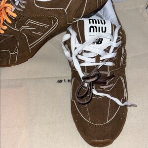 New Balance/ Miu  Fashion Sneakers 💥New size 40 💖💝💖💝💖💝